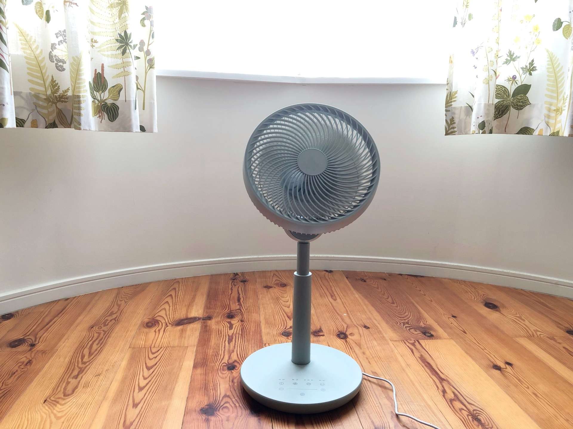 フロアガラスフロアコーティングの乾燥時間