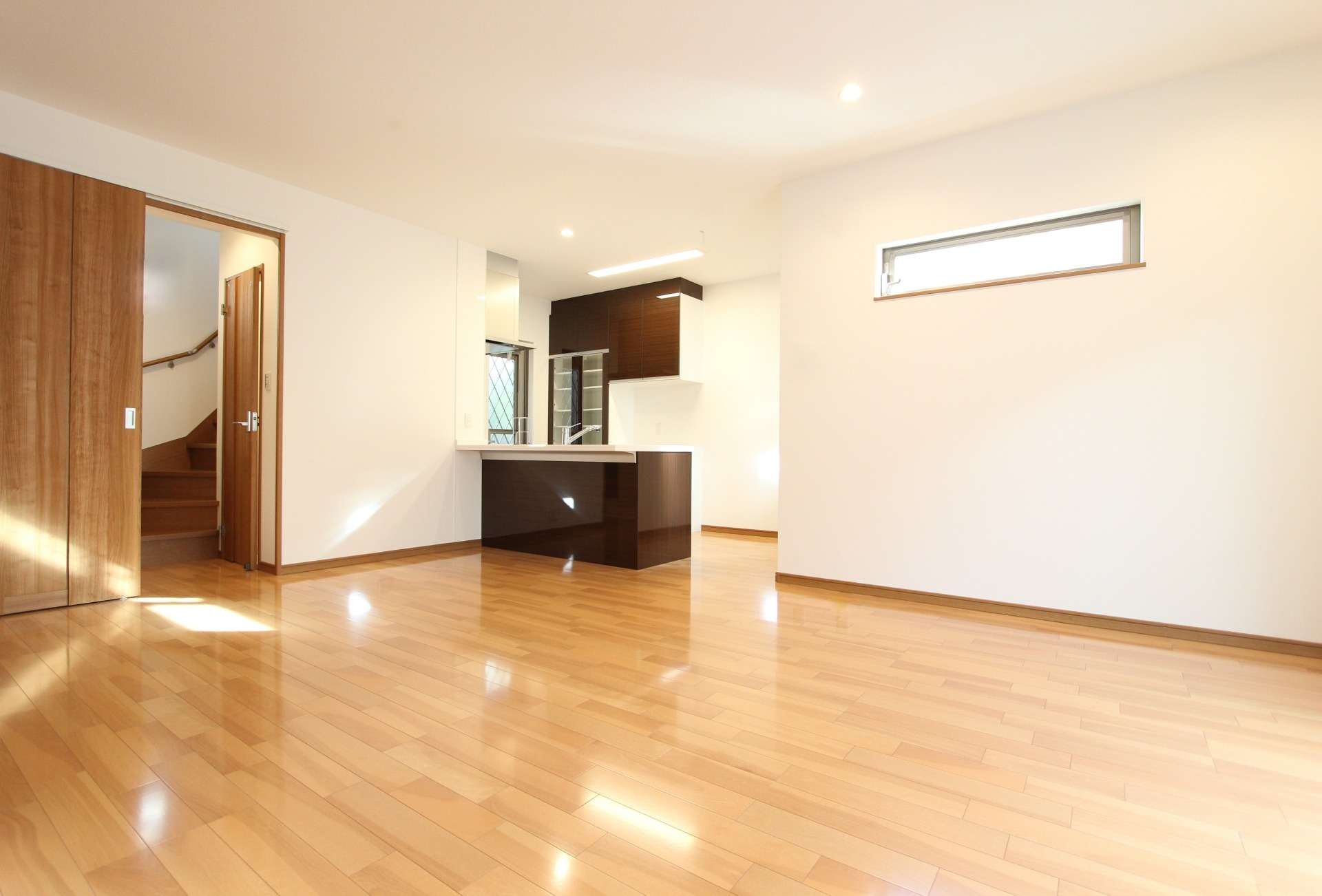 引越し・入居日前後でフロアコーティングをする具体的メリット